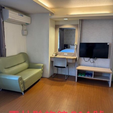 KD Hotel Douliu Buitenkant foto